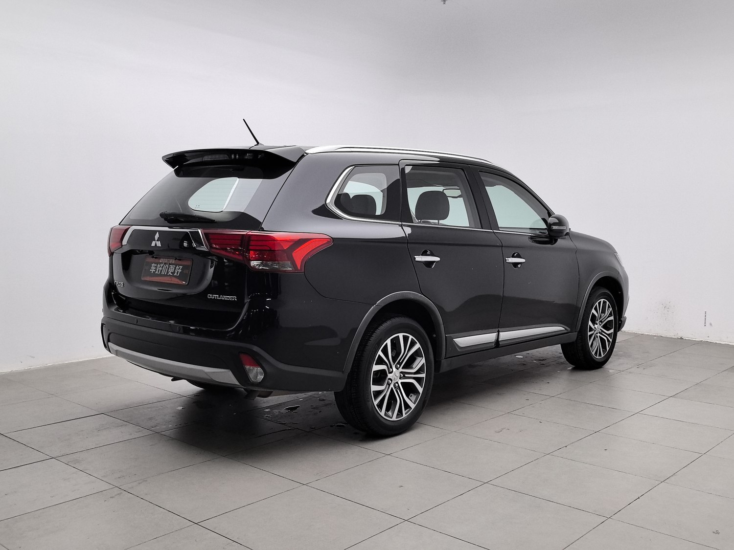 Used Mitsubishi Outlander 2016 2.4 AT