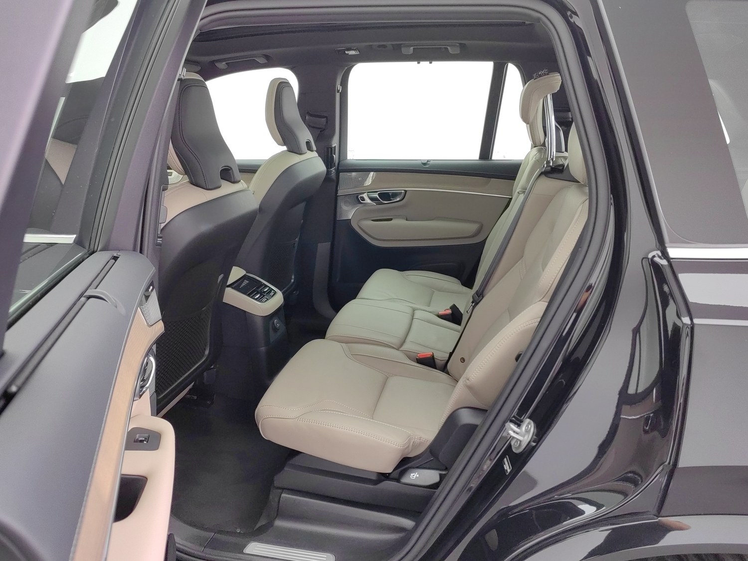 Used Volvo 沃尔沃XC90 PHEV 2025 2.0 AT