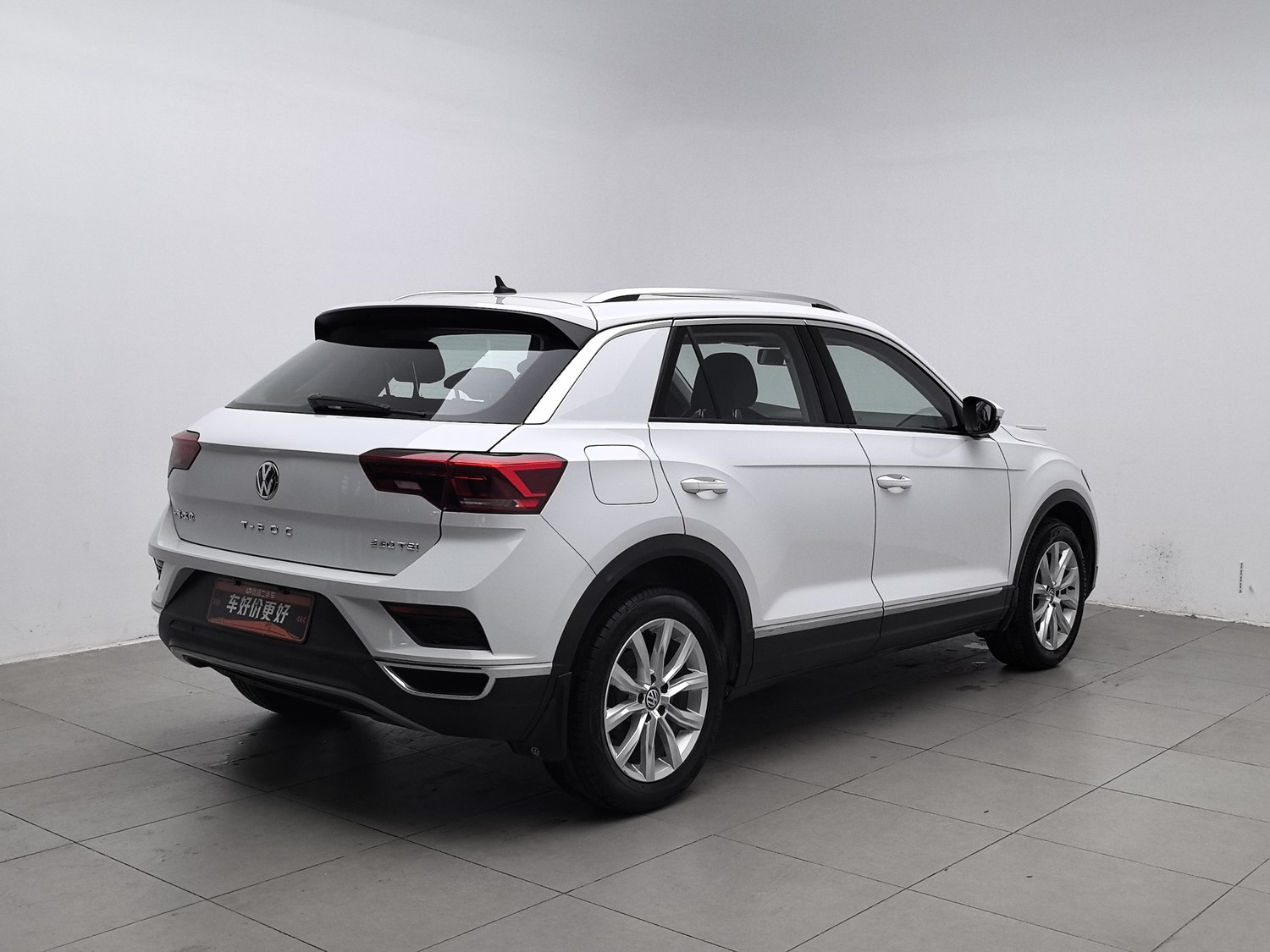 Used Volkswagen T-Roc 2019 1.4 AT