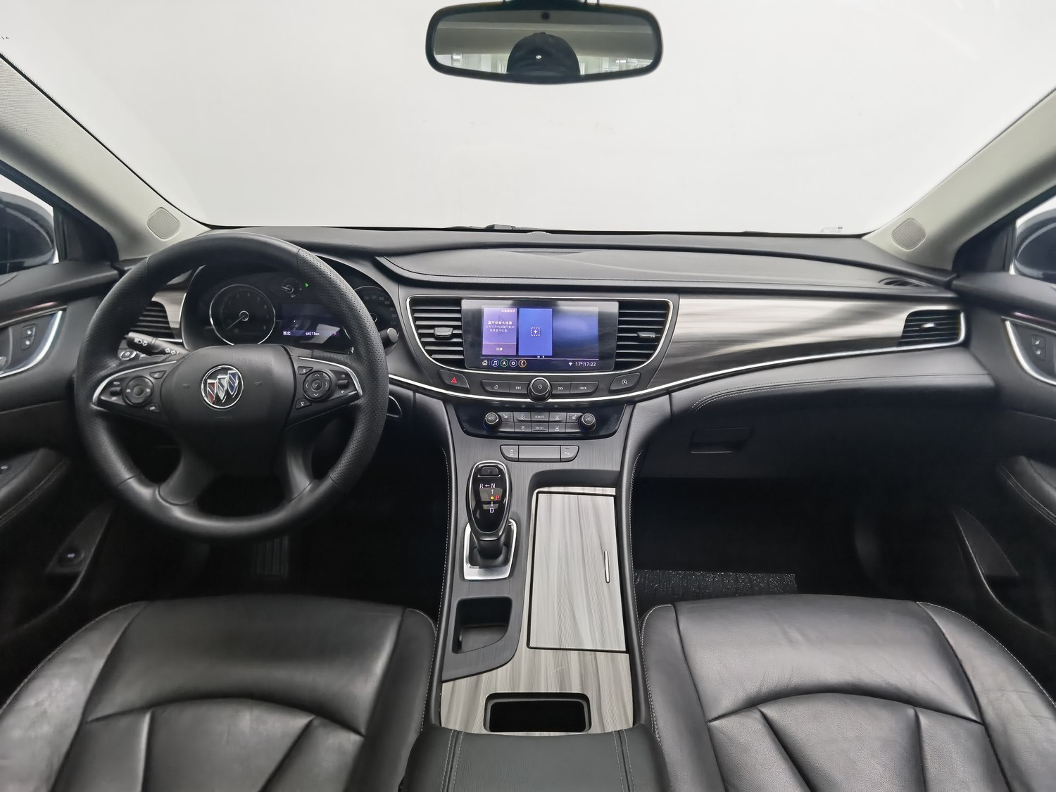 Used Buick LaCrosse 2022 1.5 AT