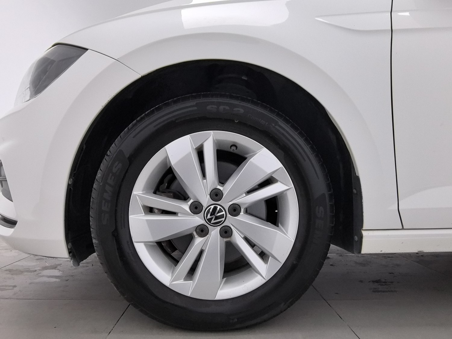 Used Volkswagen Polo 2021 1.5 AT
