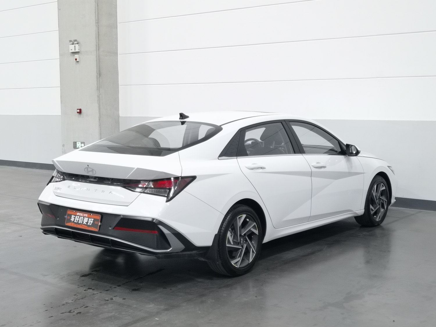 Used Hyundai Elantra 2023 1.5 AT