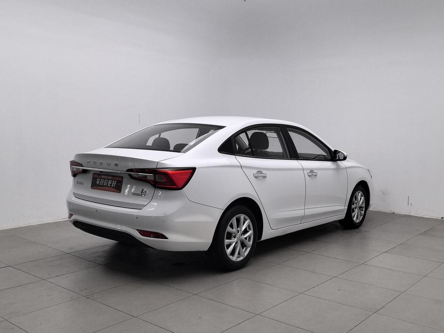 Used Roewe i5 2020 1.5 MT