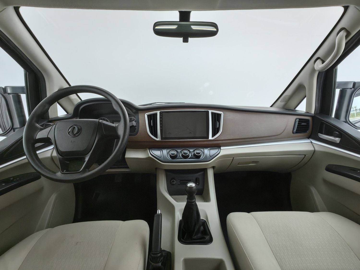 Used Dongfeng Forthing Lingzhi 2019 1.6 MT