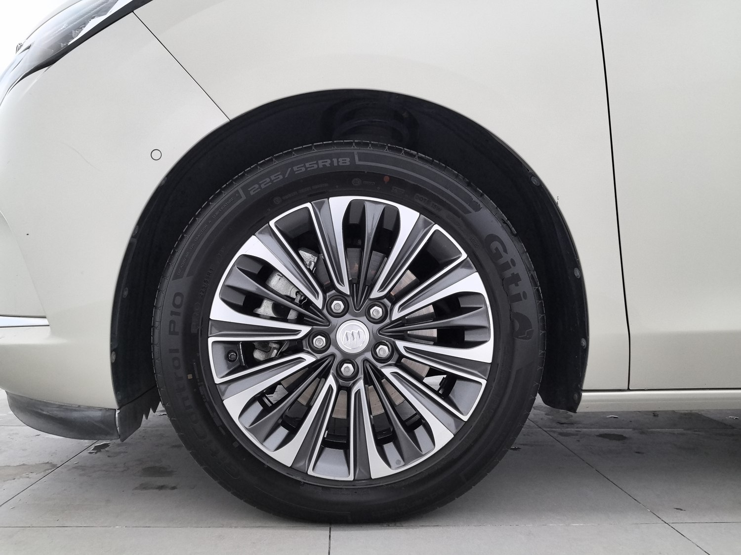 Used Buick GL8 2021 2.0 AT