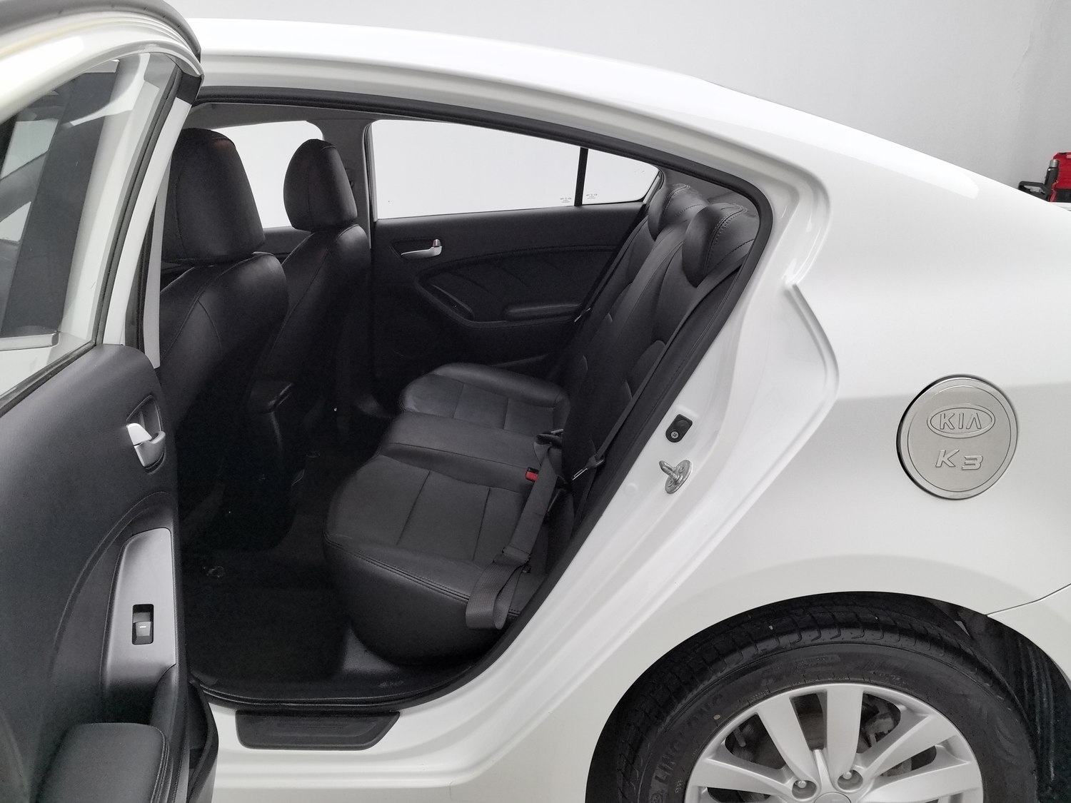 Used Kia K3 2015 1.6 AT