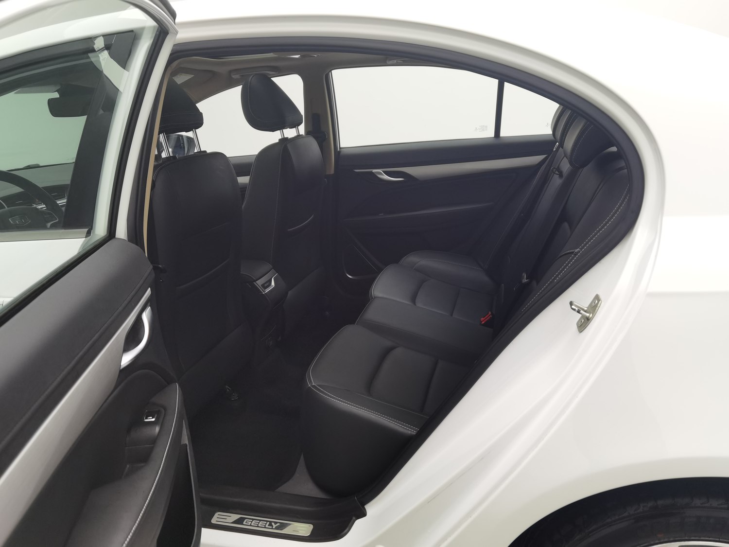 Used Geely Emgrand 2018 1.5 AT
