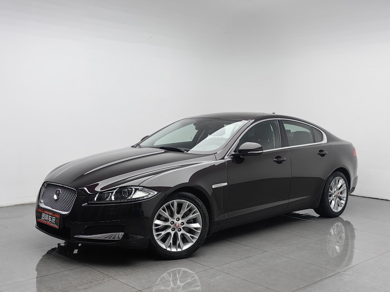 Used Jaguar XF 2015 2.0 AT