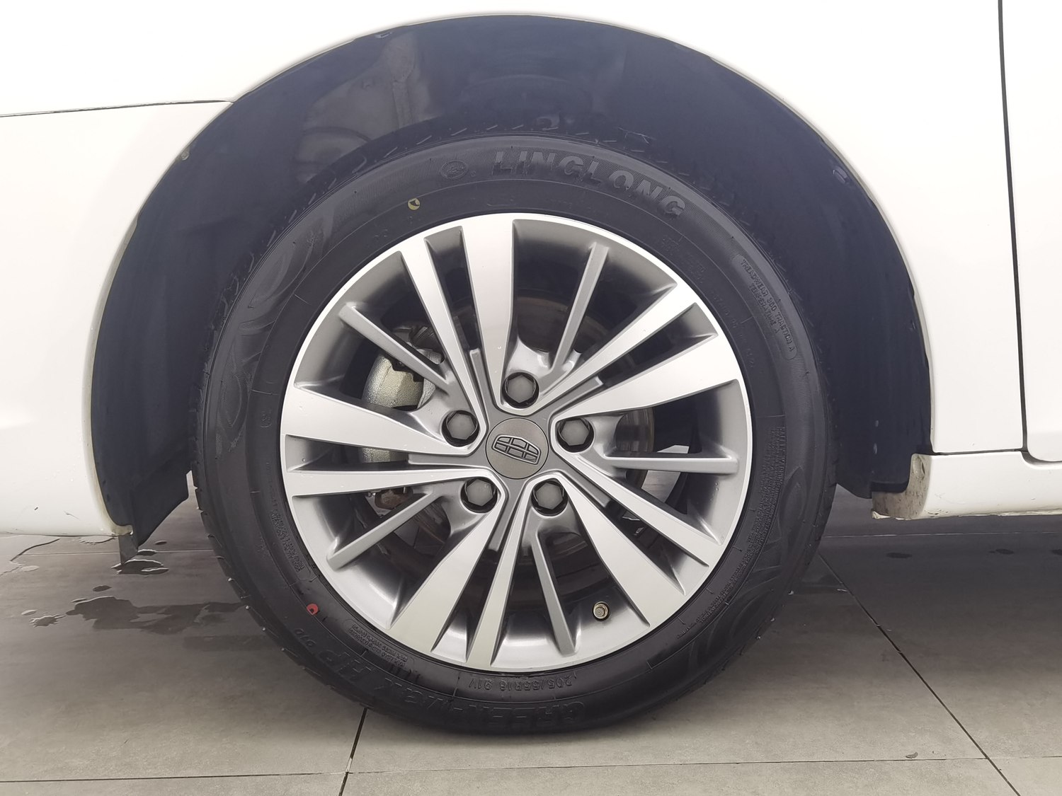 Used Geely Emgrand 2018 1.5 AT