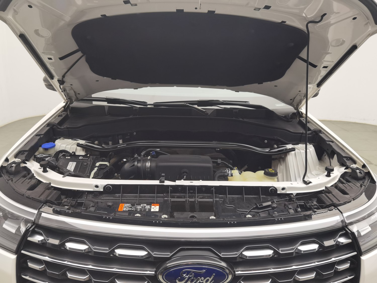 Used Ford Explorer 2023 2.3 AT