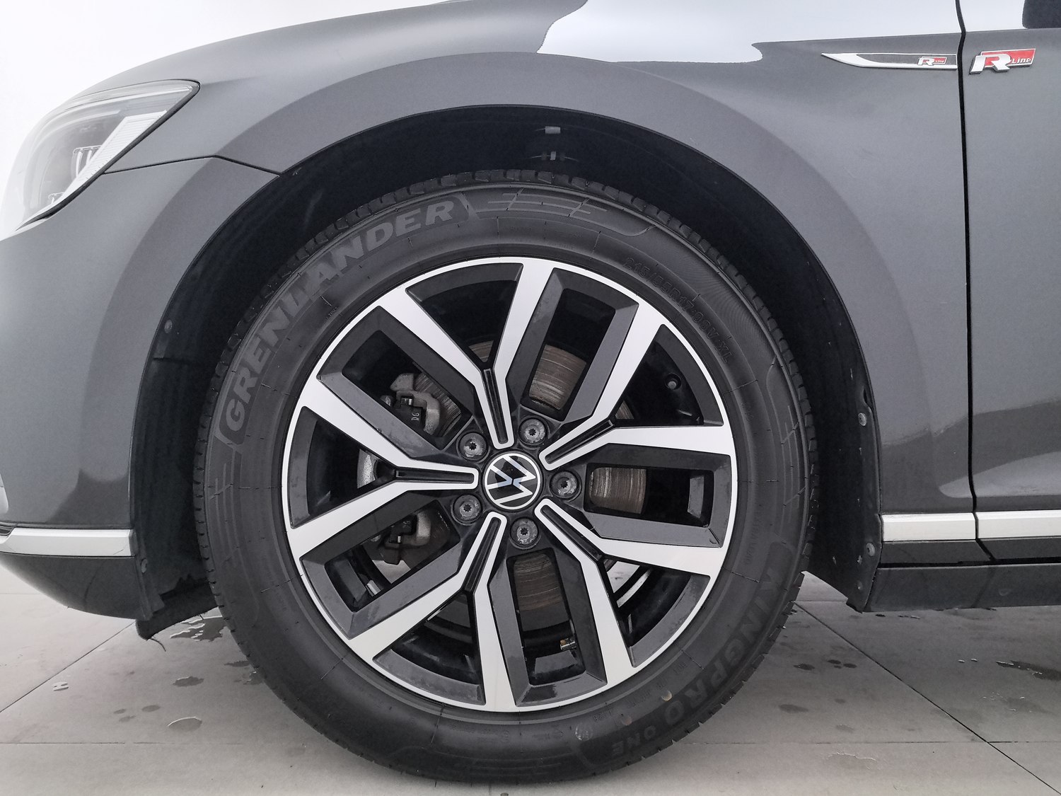 Used Volkswagen Magotan 2020 2.0 AT