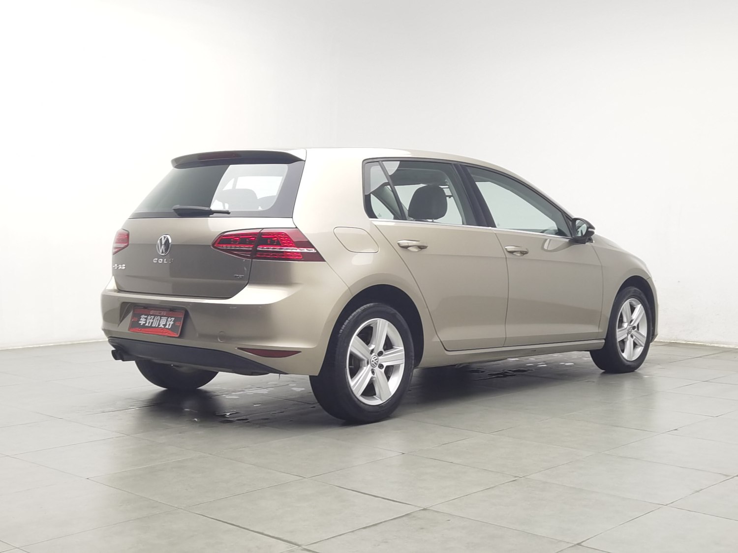 Used Volkswagen Golf 2017 1.4 AT