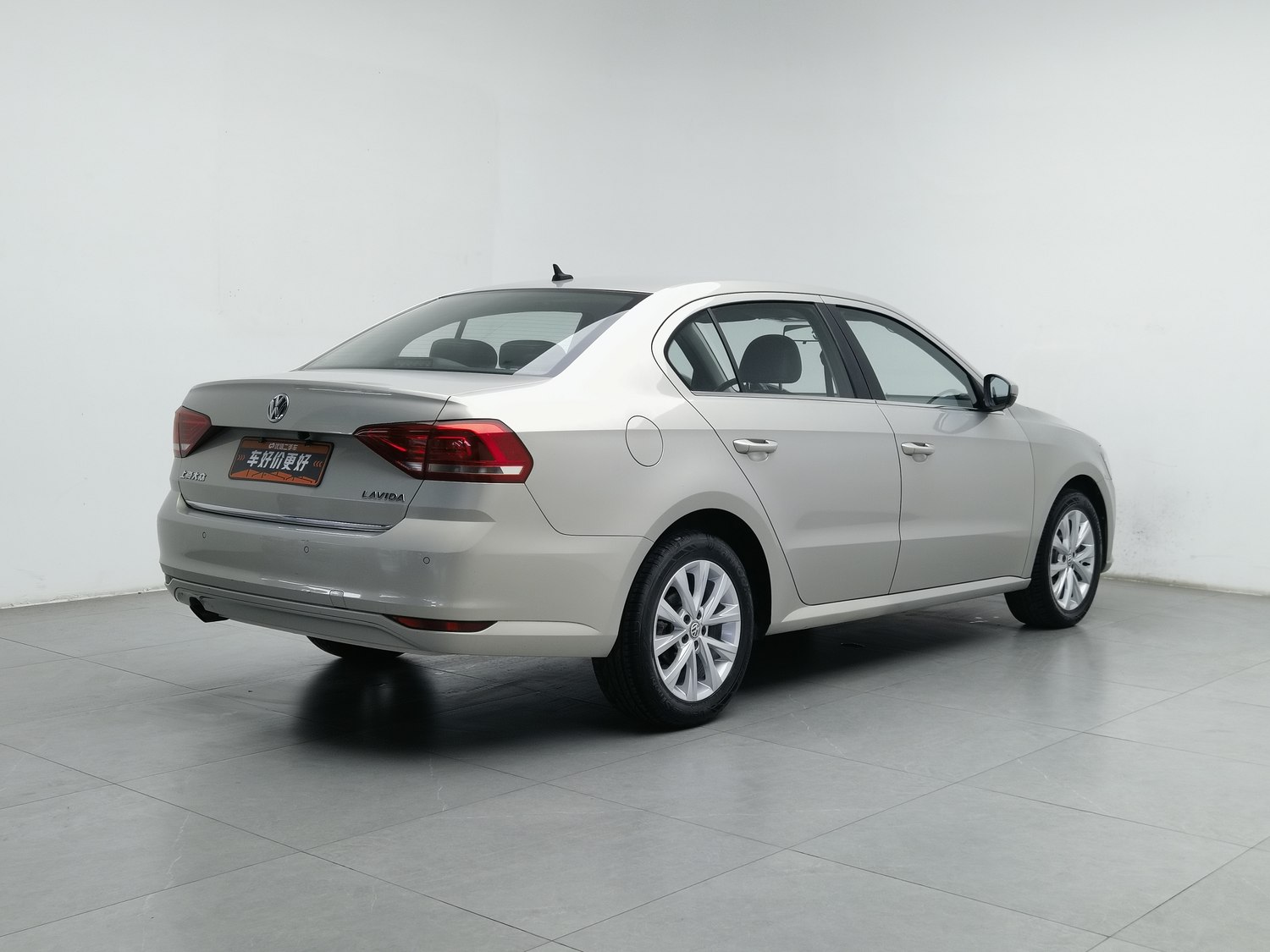 Used Volkswagen Lavida 2015 1.6 AT