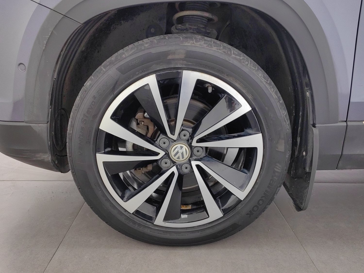 Used Volkswagen Tharu L 2019 2.0 AT