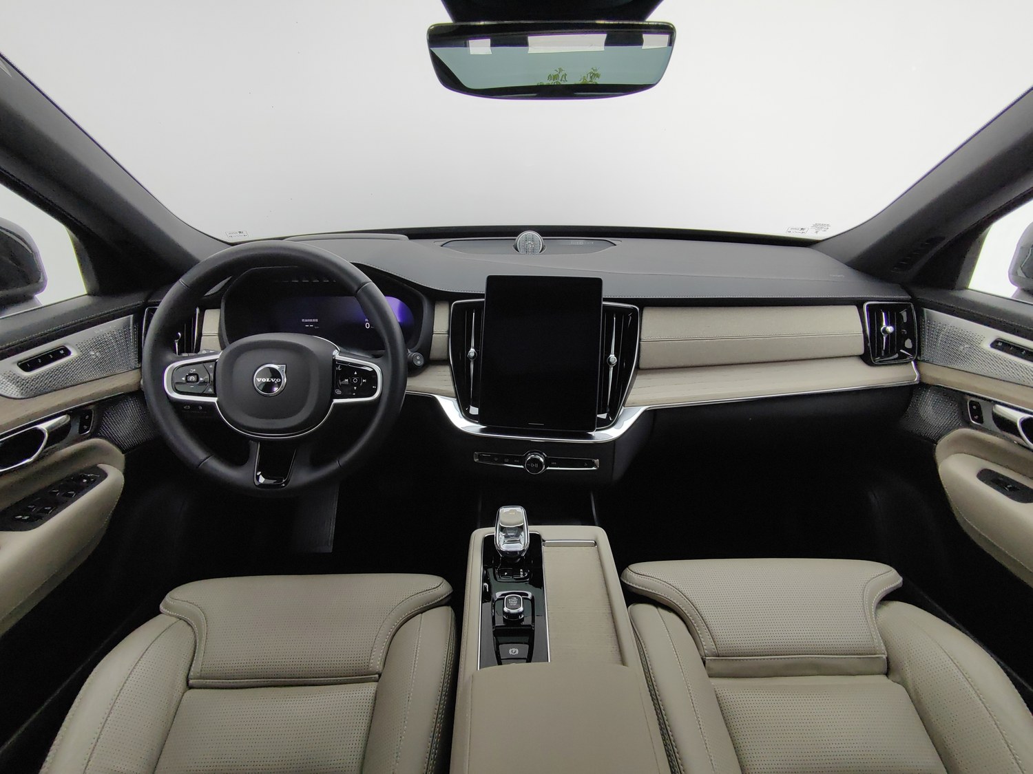 Used Volvo 沃尔沃XC90 PHEV 2025 2.0 AT