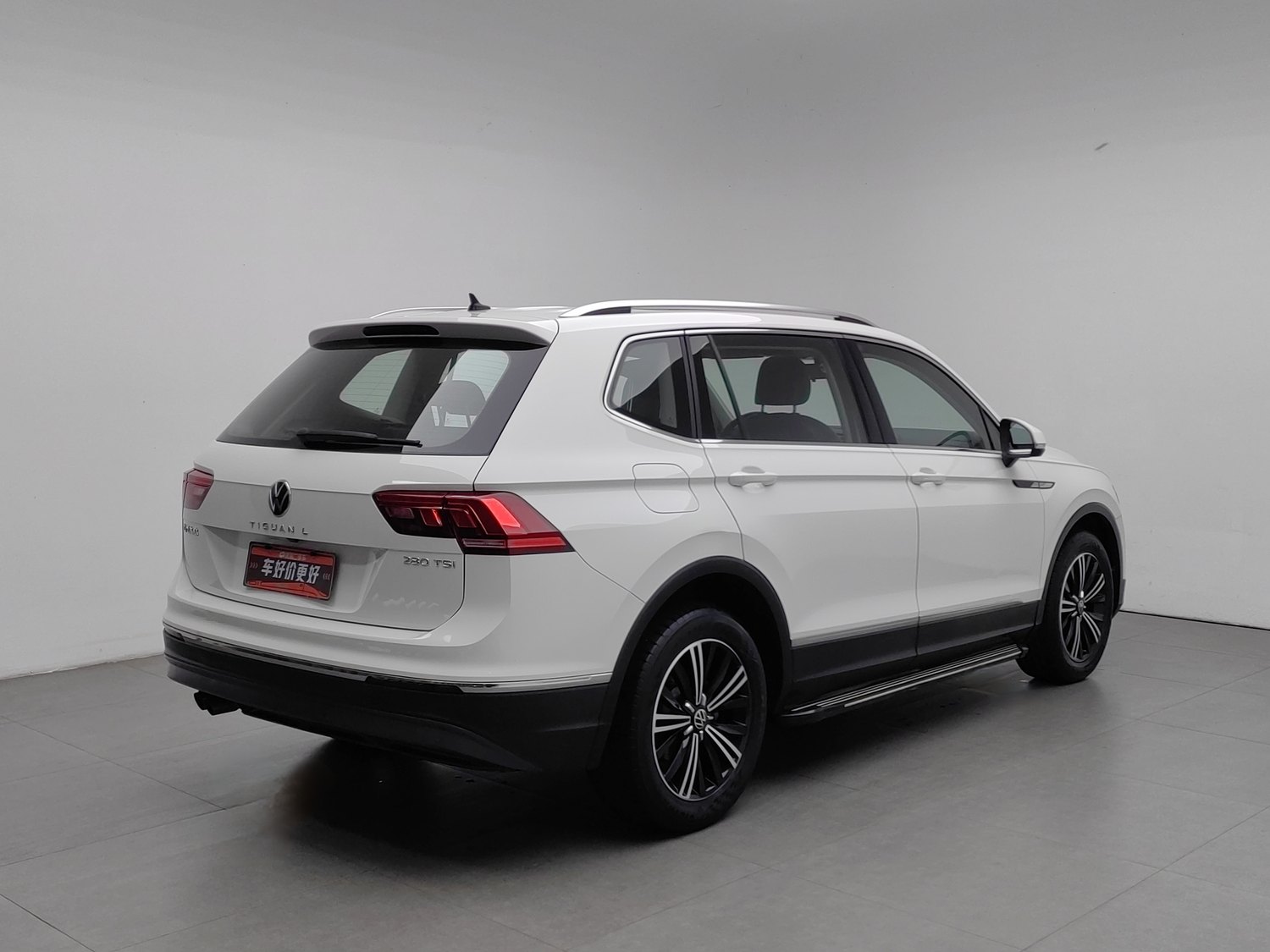 Used Volkswagen Tiguan L 2021 1.4 AT