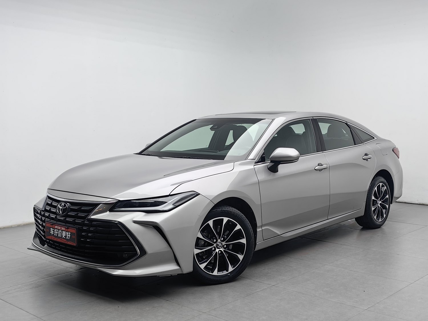 Used Toyota Avalon 2023 2.0 AT