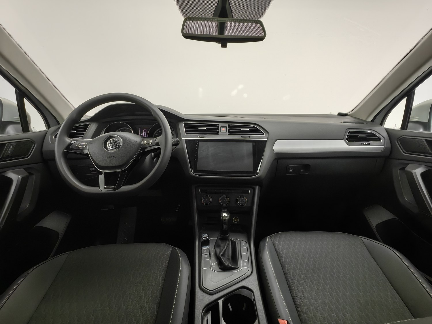 Used Volkswagen Tiguan L 2017 1.8 AT