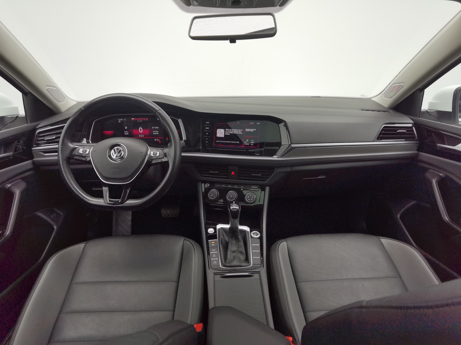 Used Volkswagen Sagitar 2021 1.4 AT