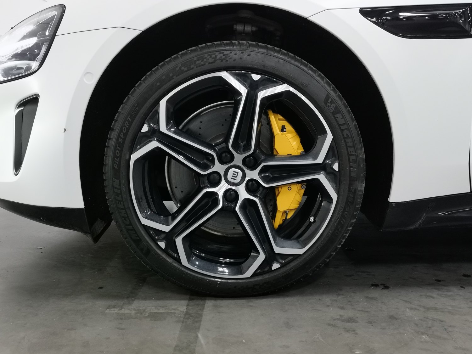 Used Xiaomi Auto SU7 2024