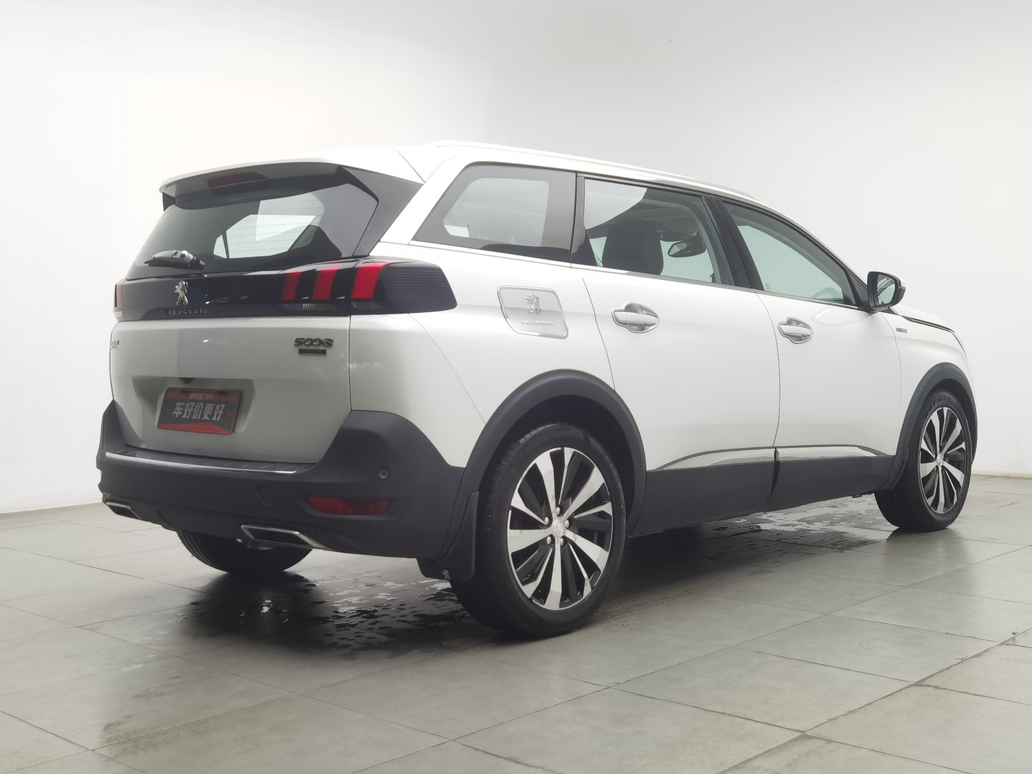 Used Peugeot 5008 2017 1.8 AT