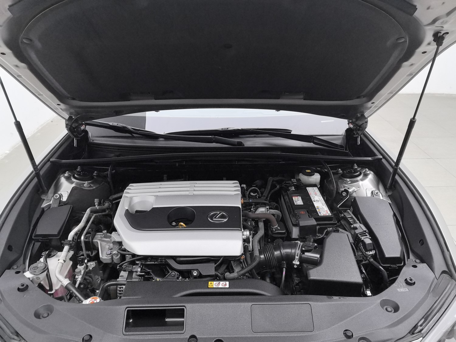Used Lexus ES 2018 2.0 AT