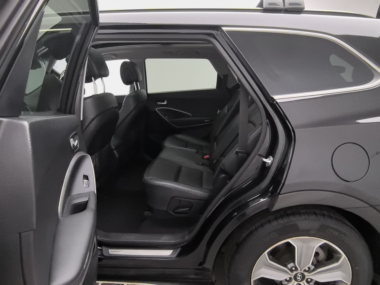 Used Hyundai Grand Santa Fe 2013 3.0 AT