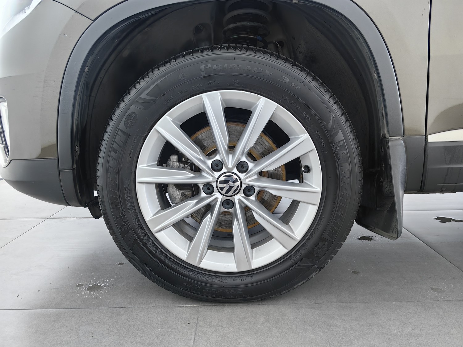 Used Volkswagen Tiguan 2016 1.8 AT