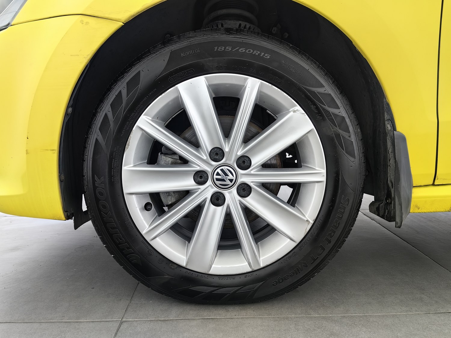 Used Volkswagen Polo 2014 1.4 AT