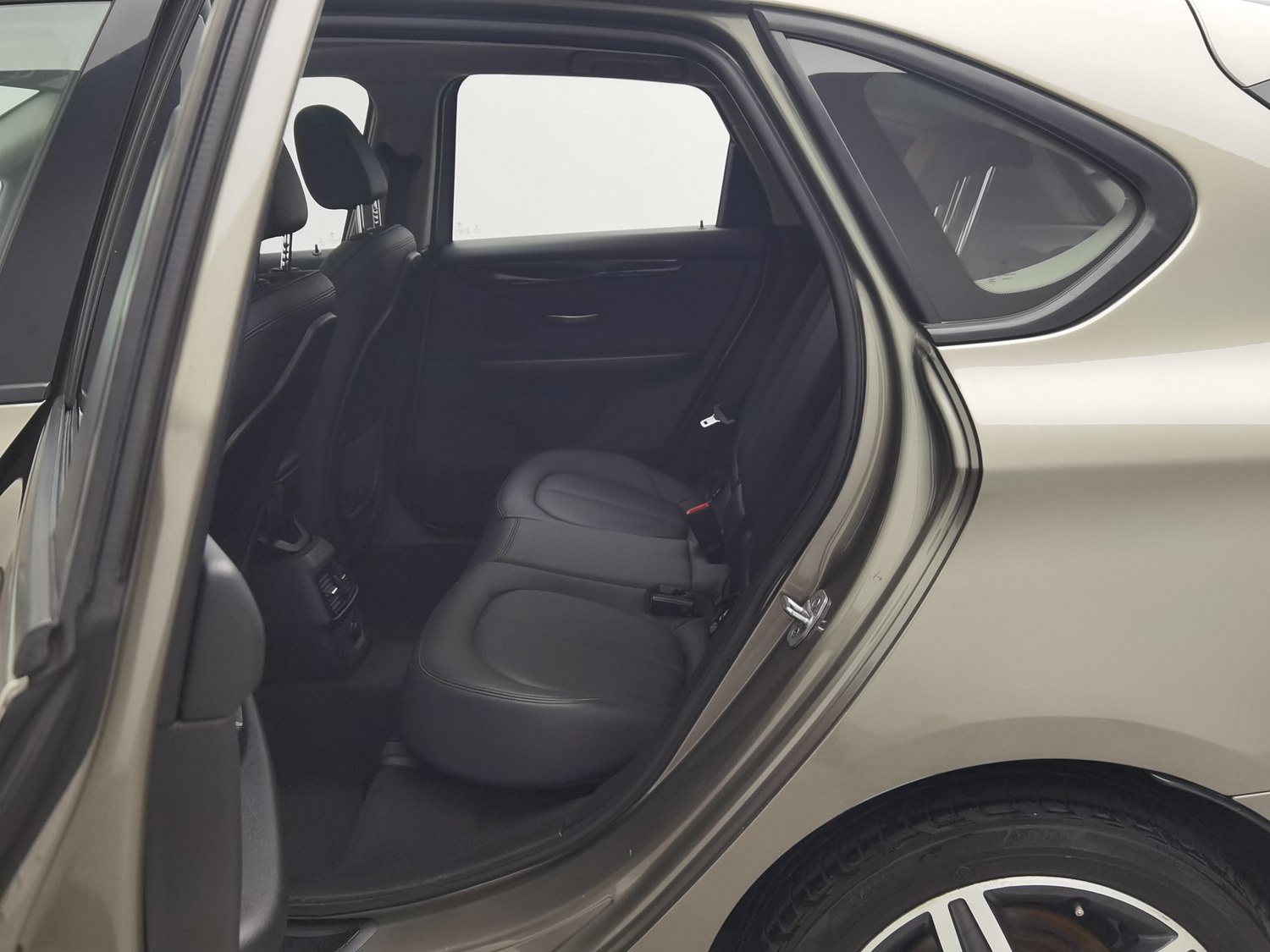 Used BMW 2 Series Tourer 2016 1.5 AT