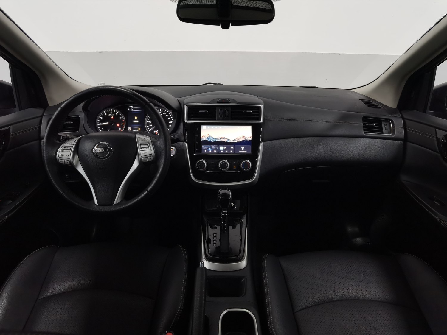 Used Nissan Tiida 2021 1.6 AT