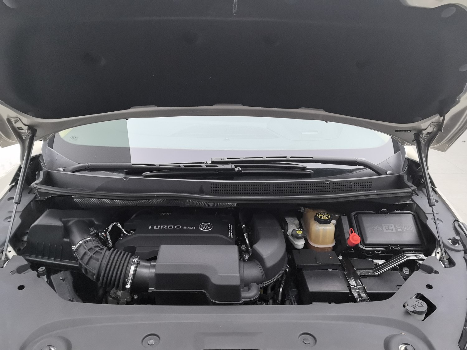 Used Buick GL8 2020 2.0 AT