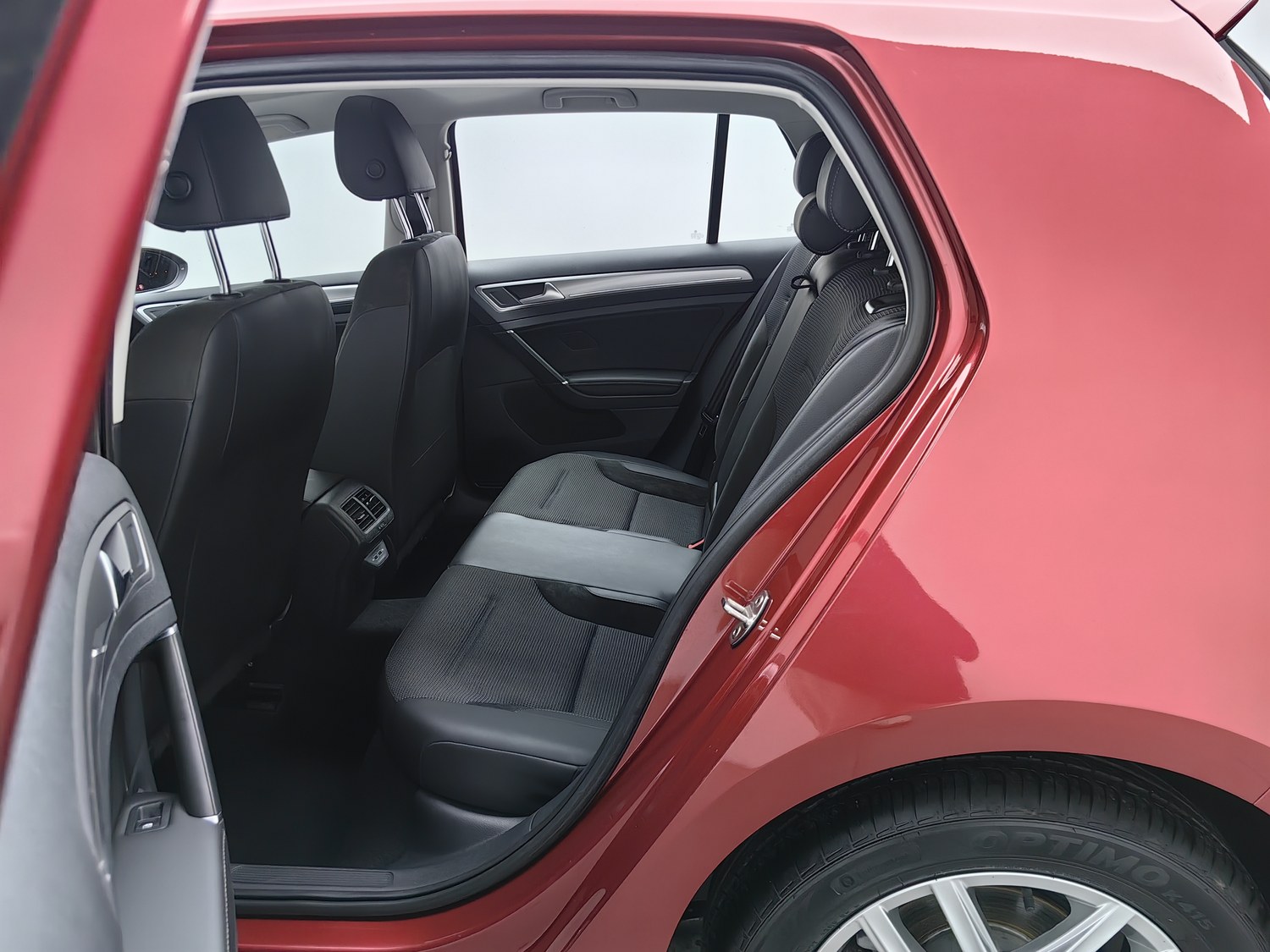Used Volkswagen Golf 2019 1.4 AT