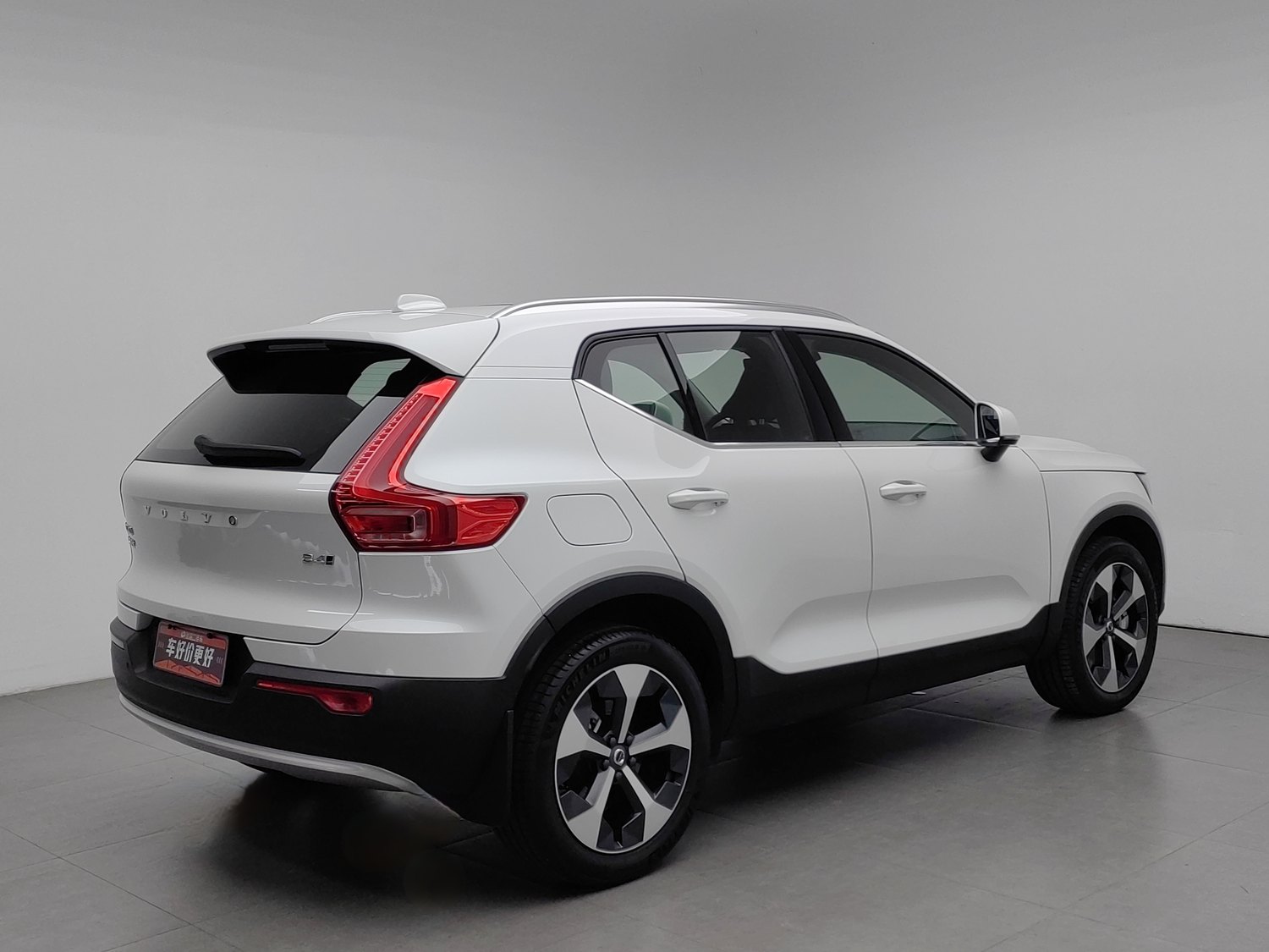 Used Volvo XC40 2025 2.0 AT