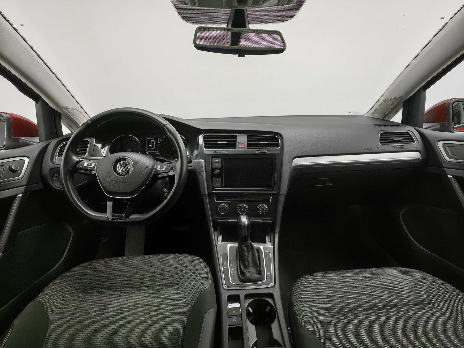 Used Volkswagen Golf 2019 1.4 AT
