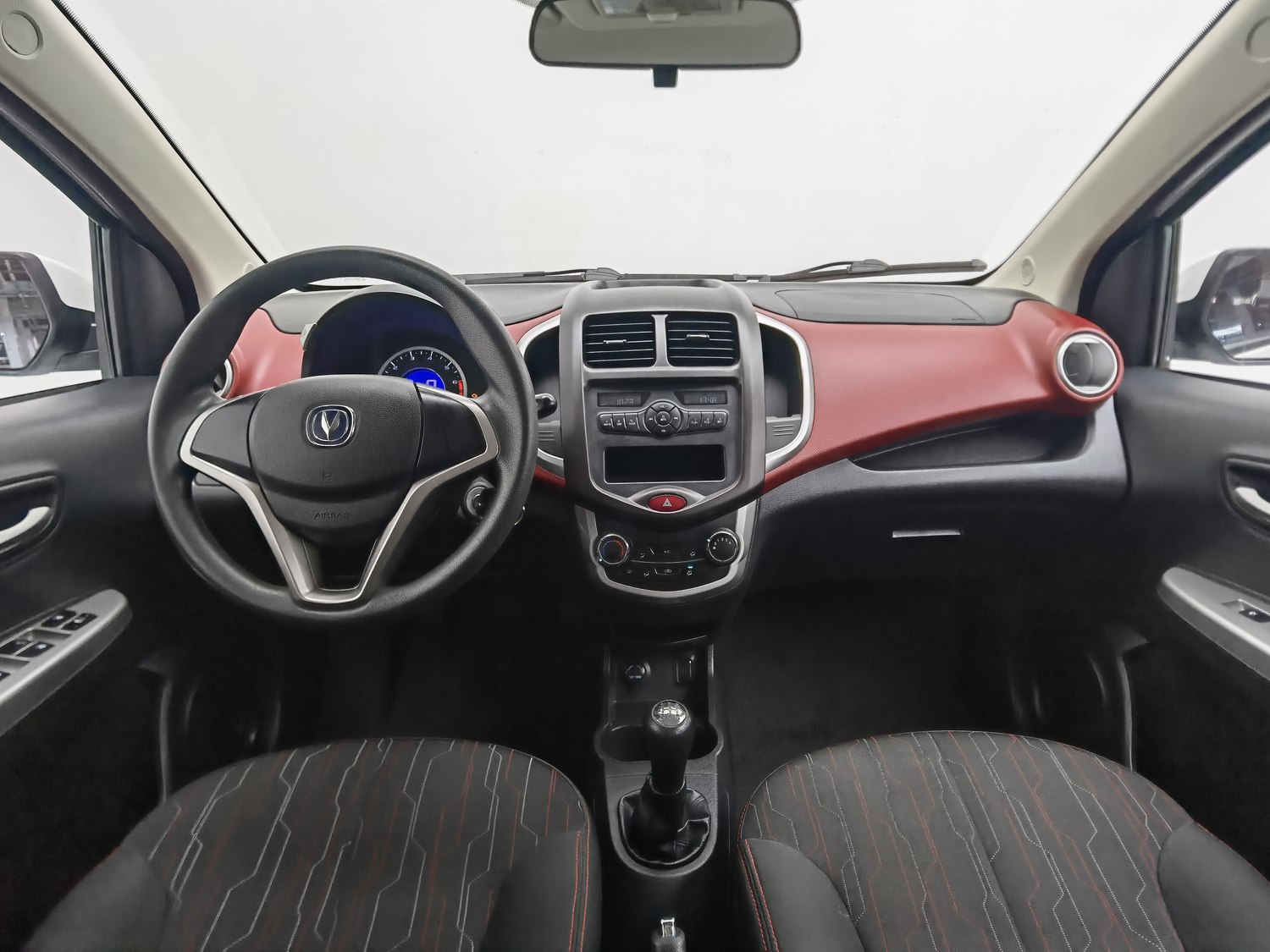 Used Changan Benben 2015 1.4 MT