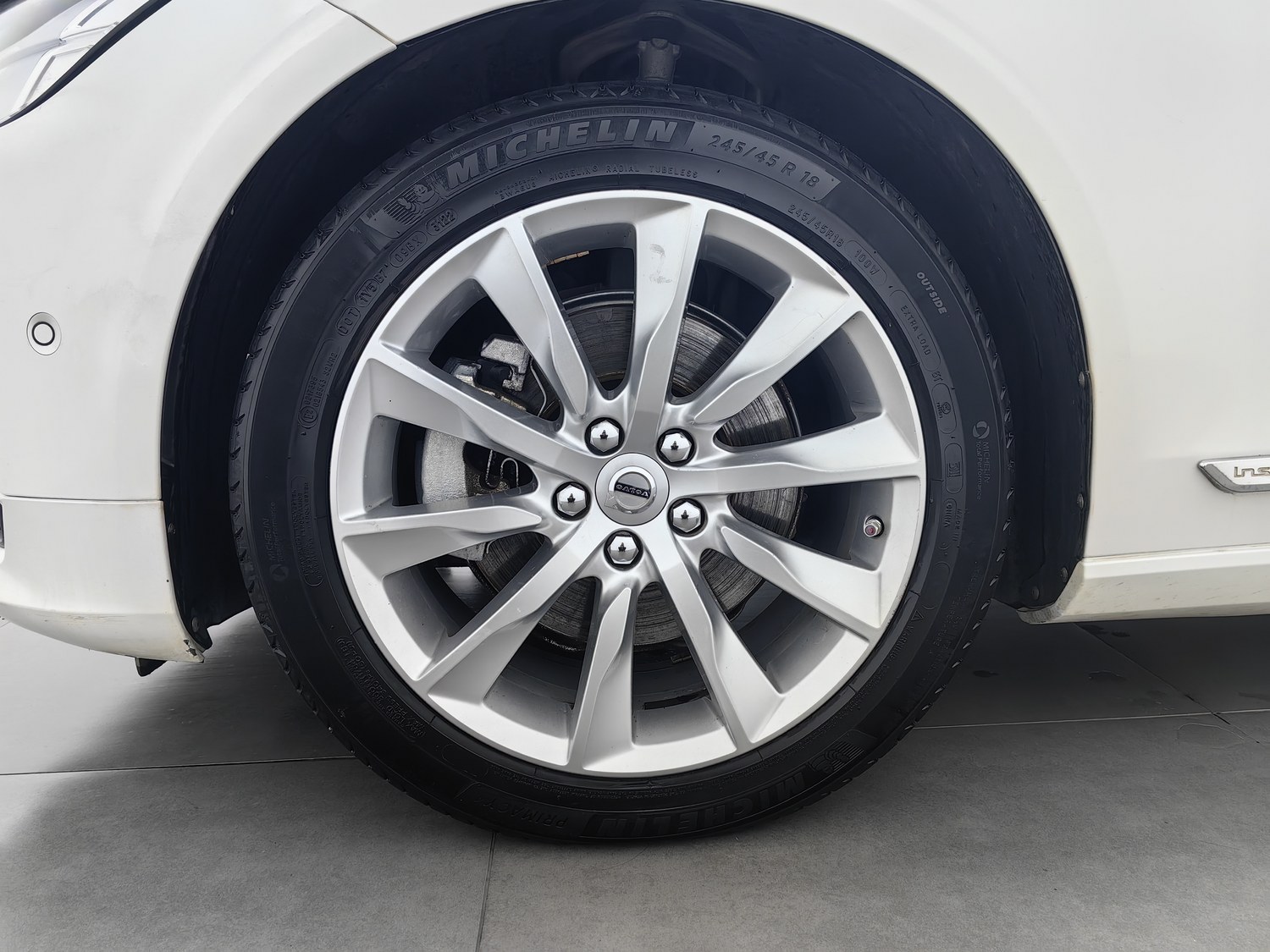 Used Volvo S90 2017 2.0 AT