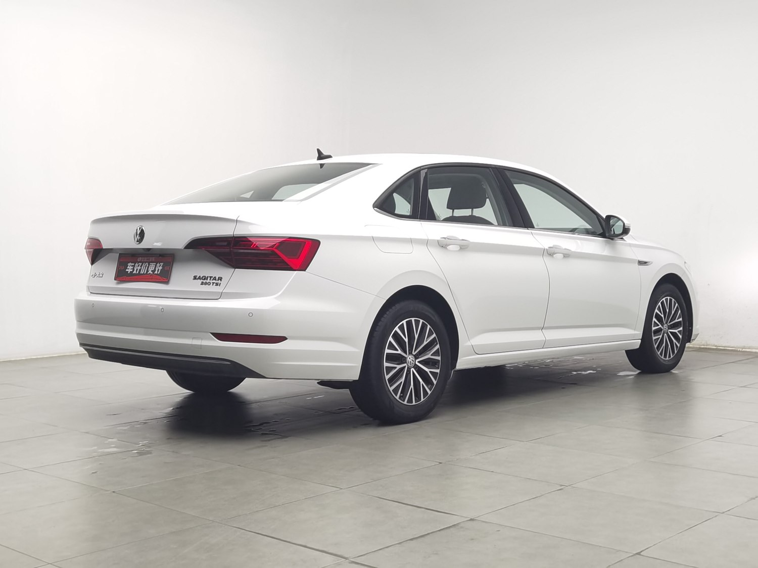 Used Volkswagen Sagitar 2021 1.4 AT