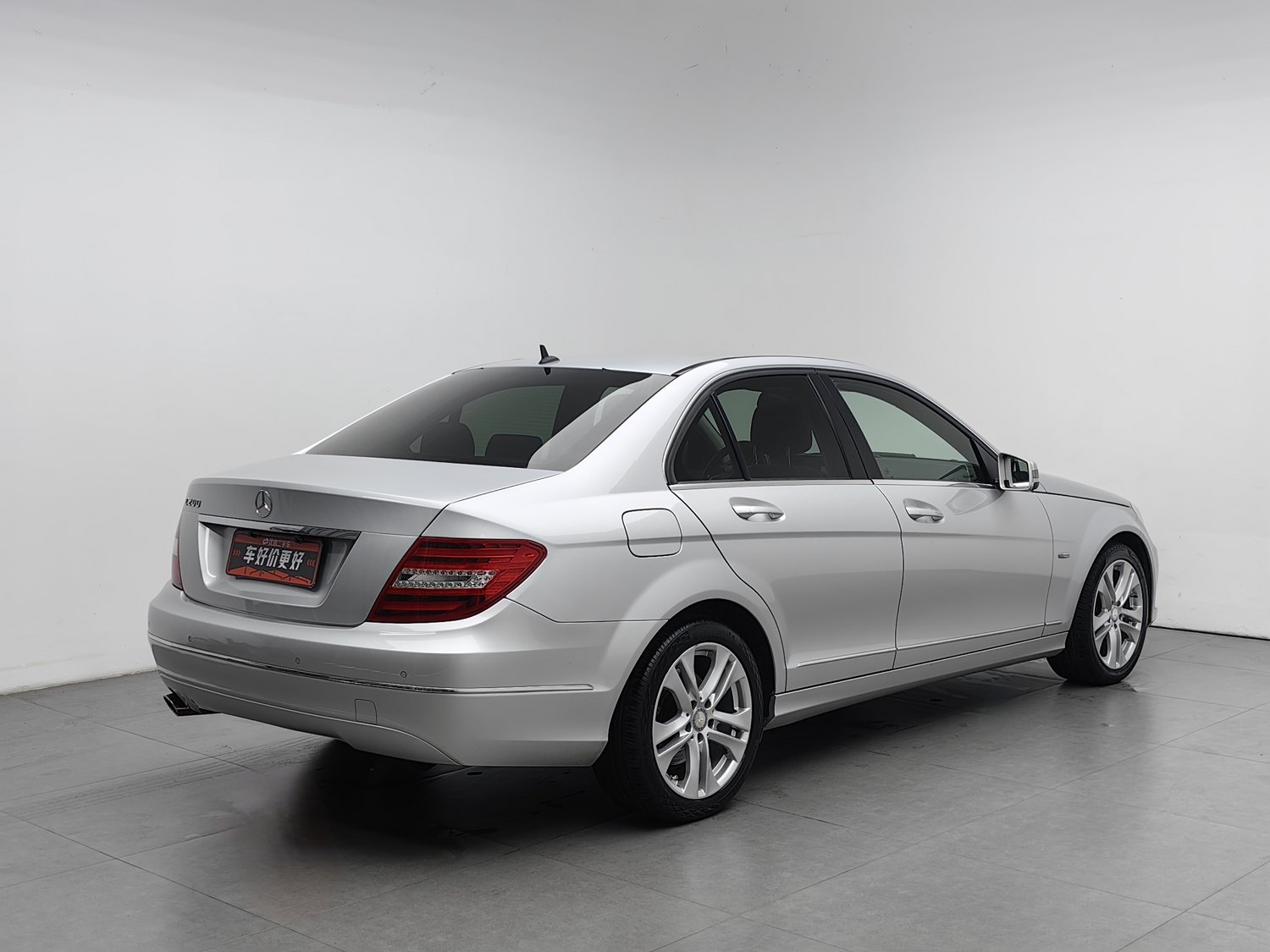 Used Mercedes-Benz C-Class 2011 1.8 AT