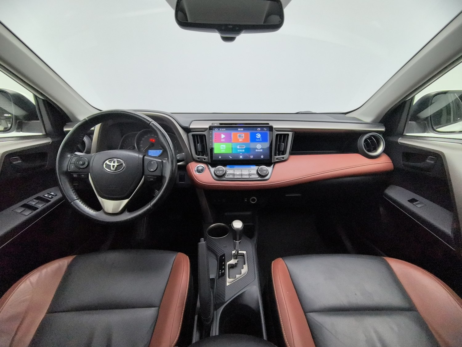 Used Toyota RAV4 2013 2.5 AT