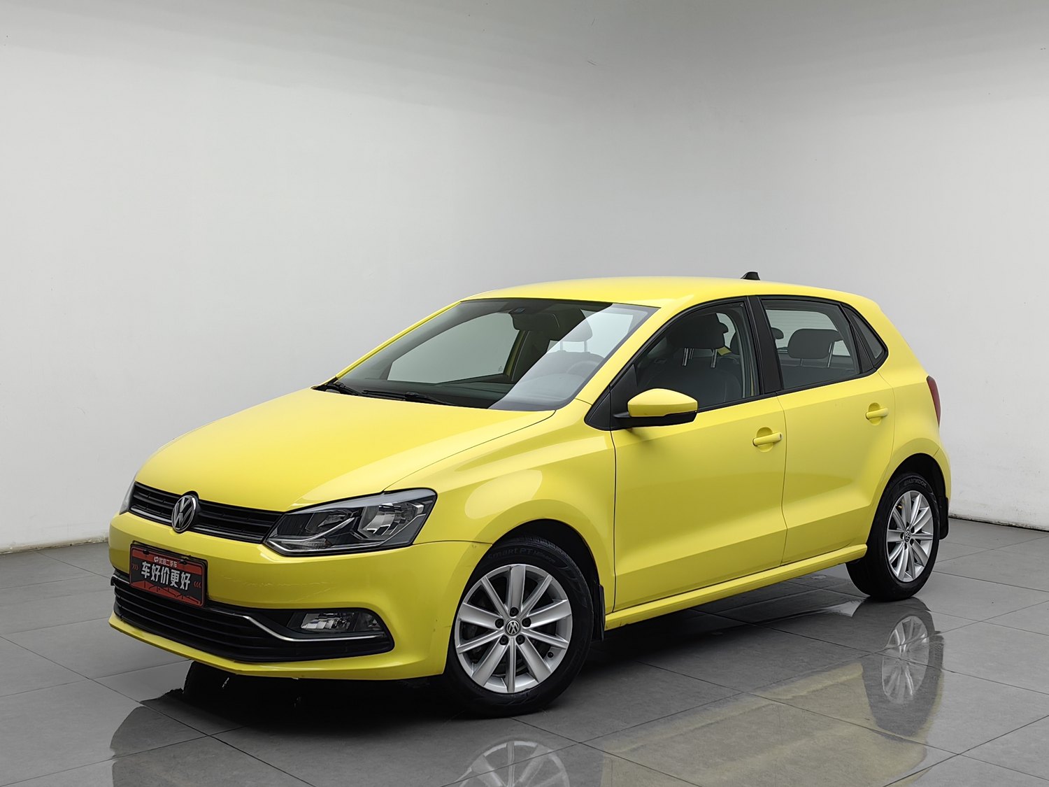 Used Volkswagen Polo 2014 1.4 AT