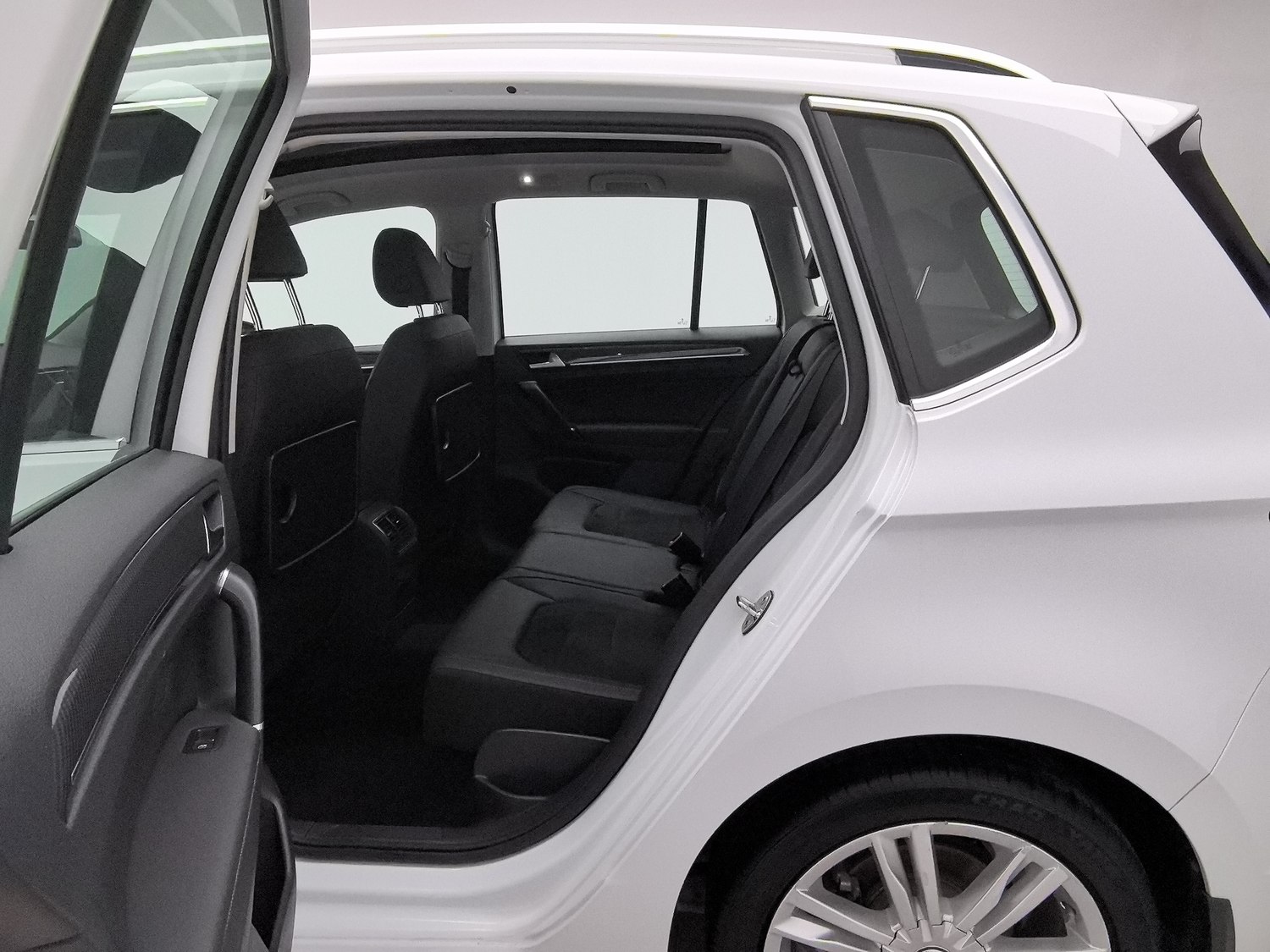 Used Volkswagen Golf Sportsvan 2018 1.4 AT