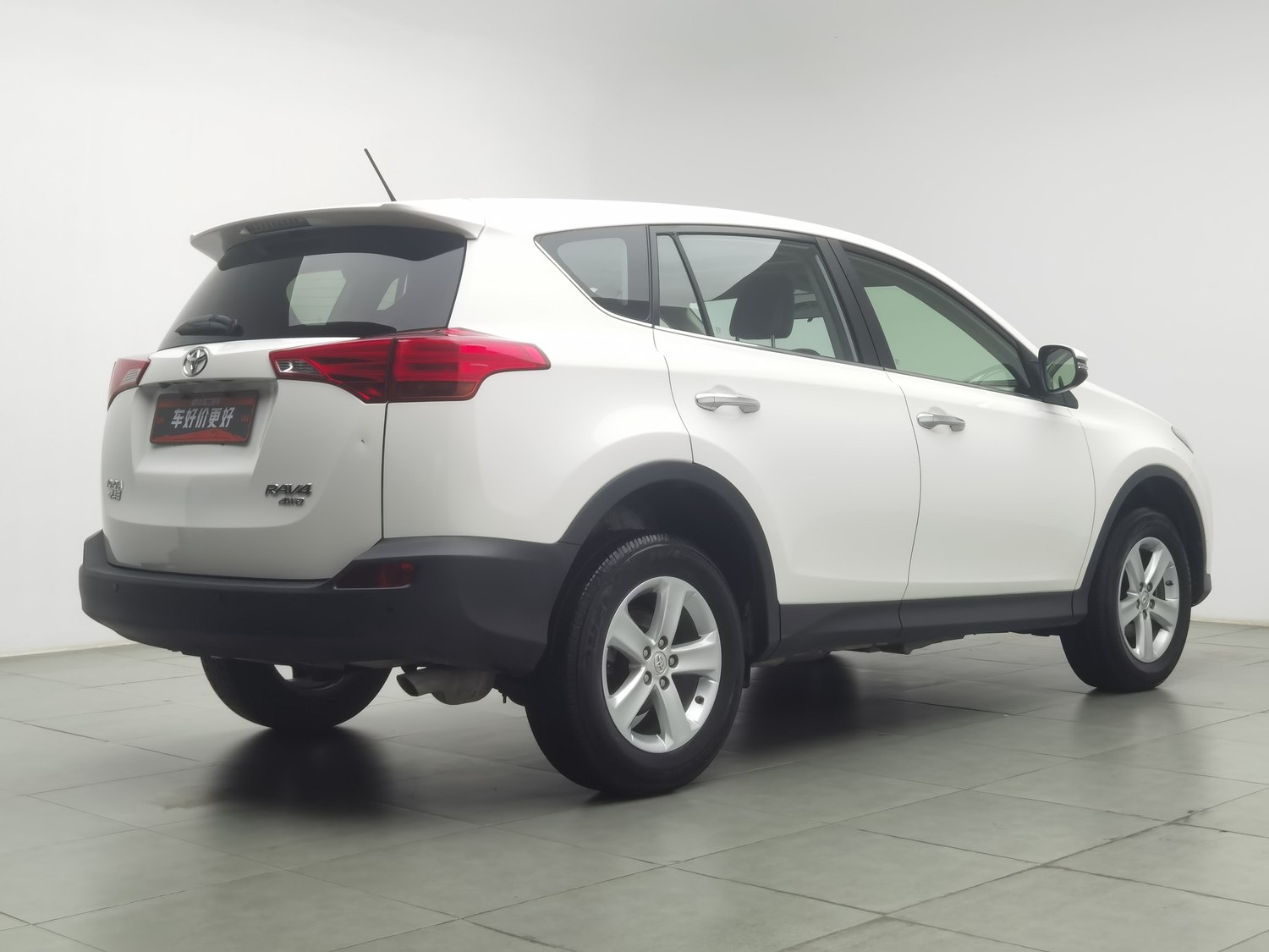 Used Toyota RAV4 2013 2.0 AT