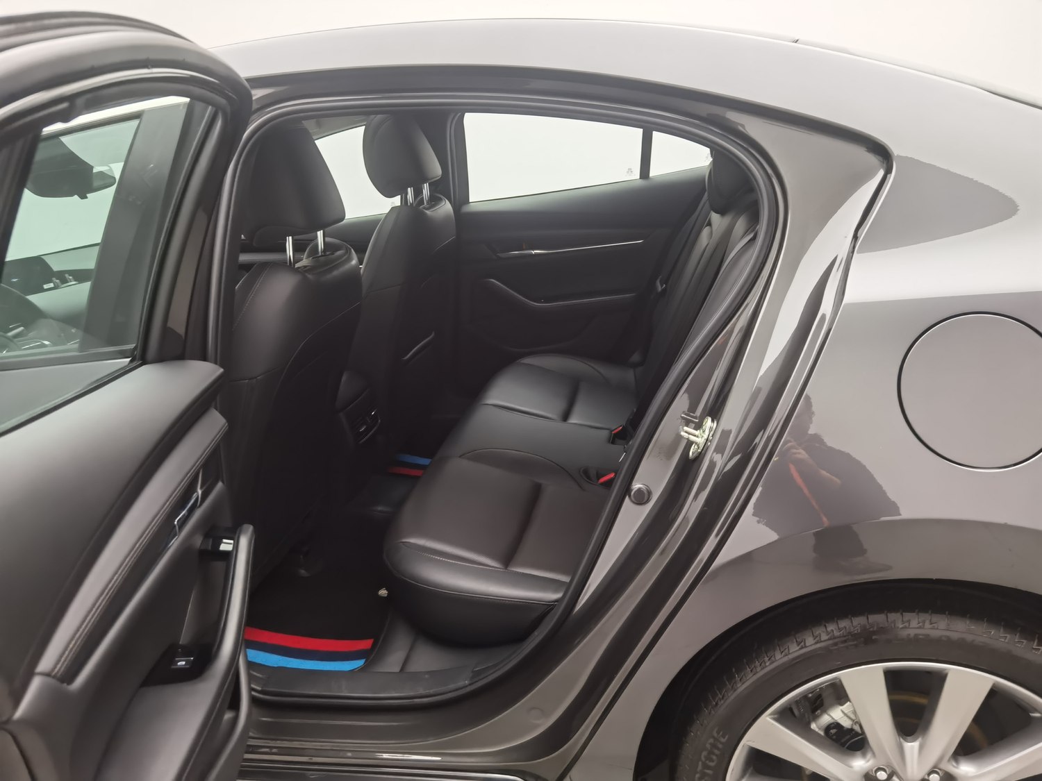 Used Mazda Axela 2023 2.0 AT