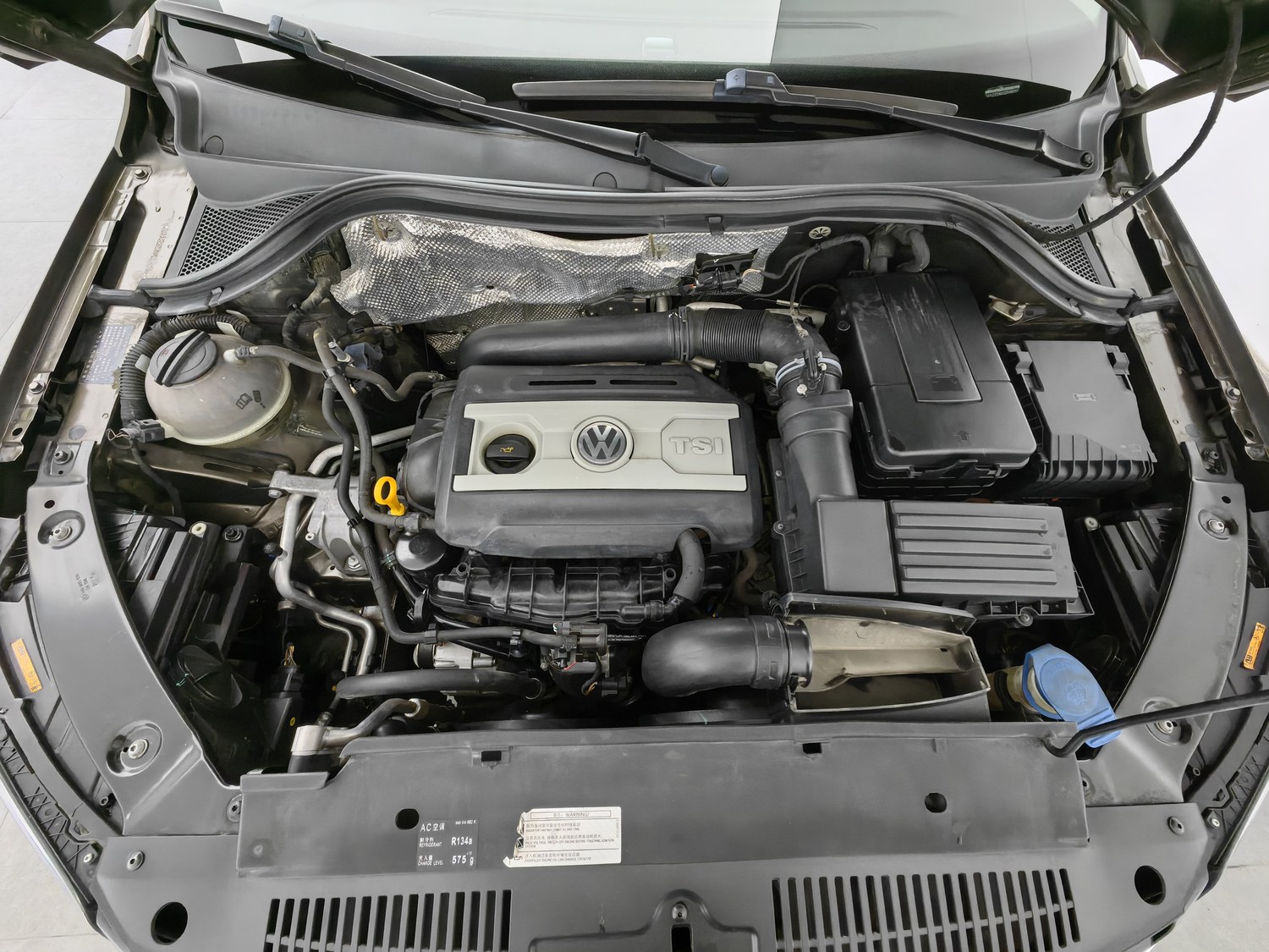 Used Volkswagen Tiguan 2016 1.8 AT
