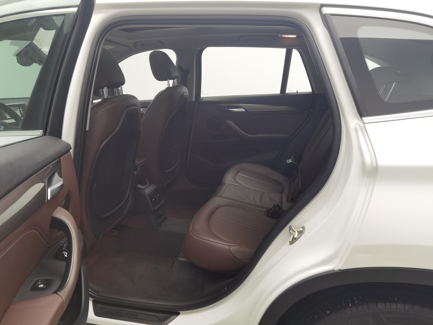 Used BMW X1 2016 2.0 AT
