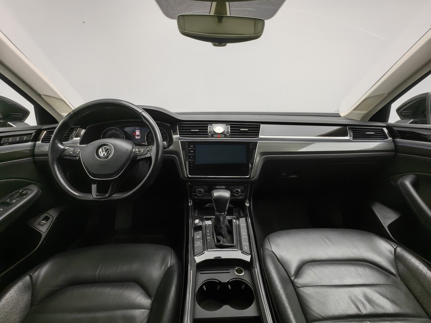 Used Volkswagen Phideon 2019 2.0 AT