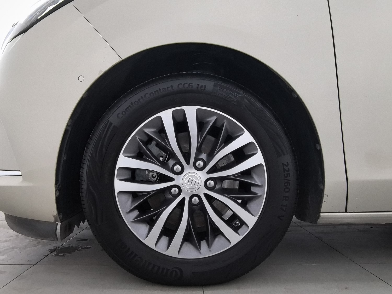 Used Buick GL8 2020 2.0 AT