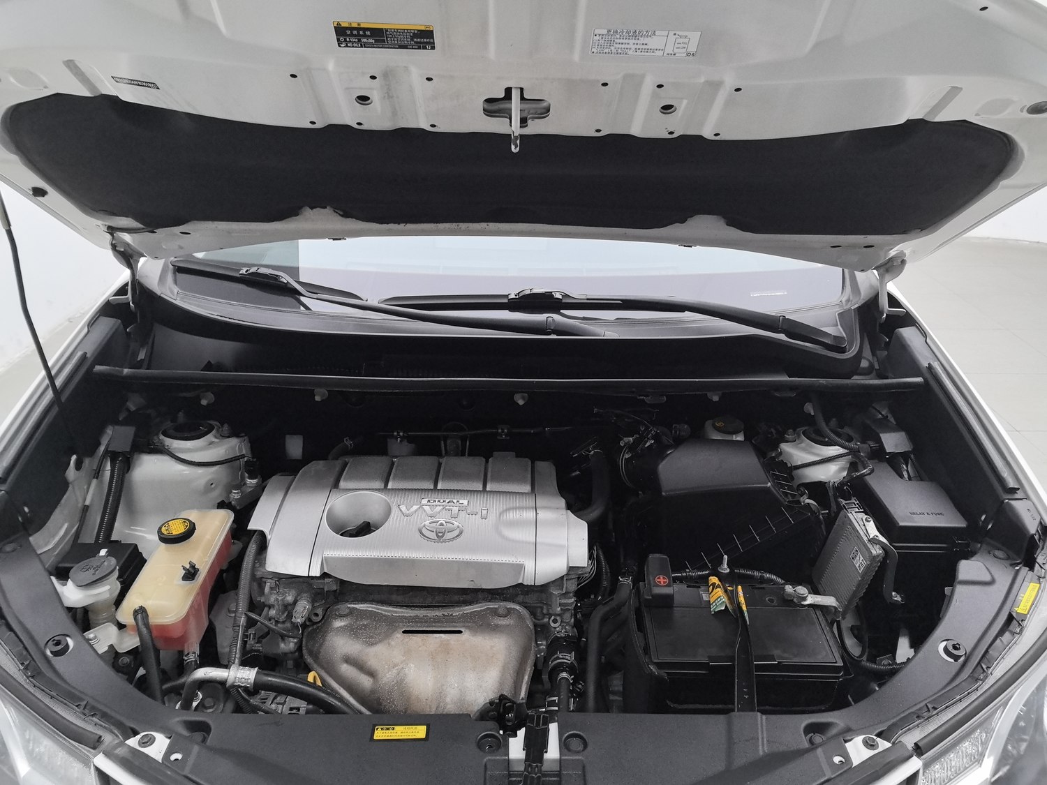 Used Toyota RAV4 2013 2.5 AT