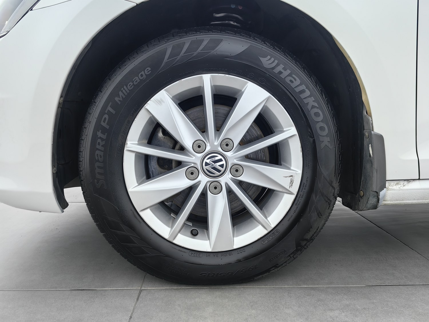 Used Volkswagen Golf 2014 1.6 AT